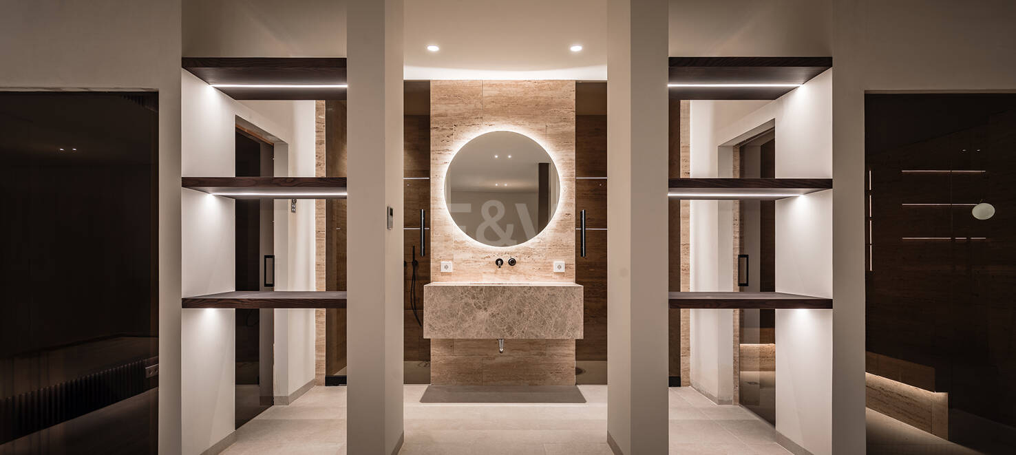 Brand- New Masterpiece z Spa Wellness i designer finały