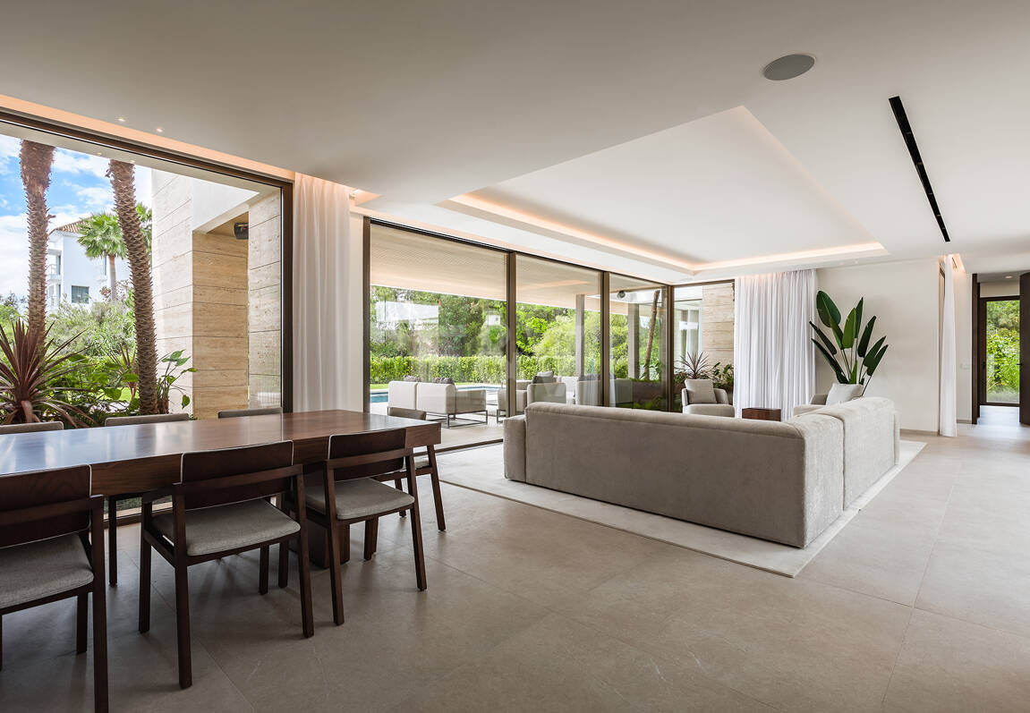 Un nouveau chef-d'œuvre avec spa bien-être et finitions design