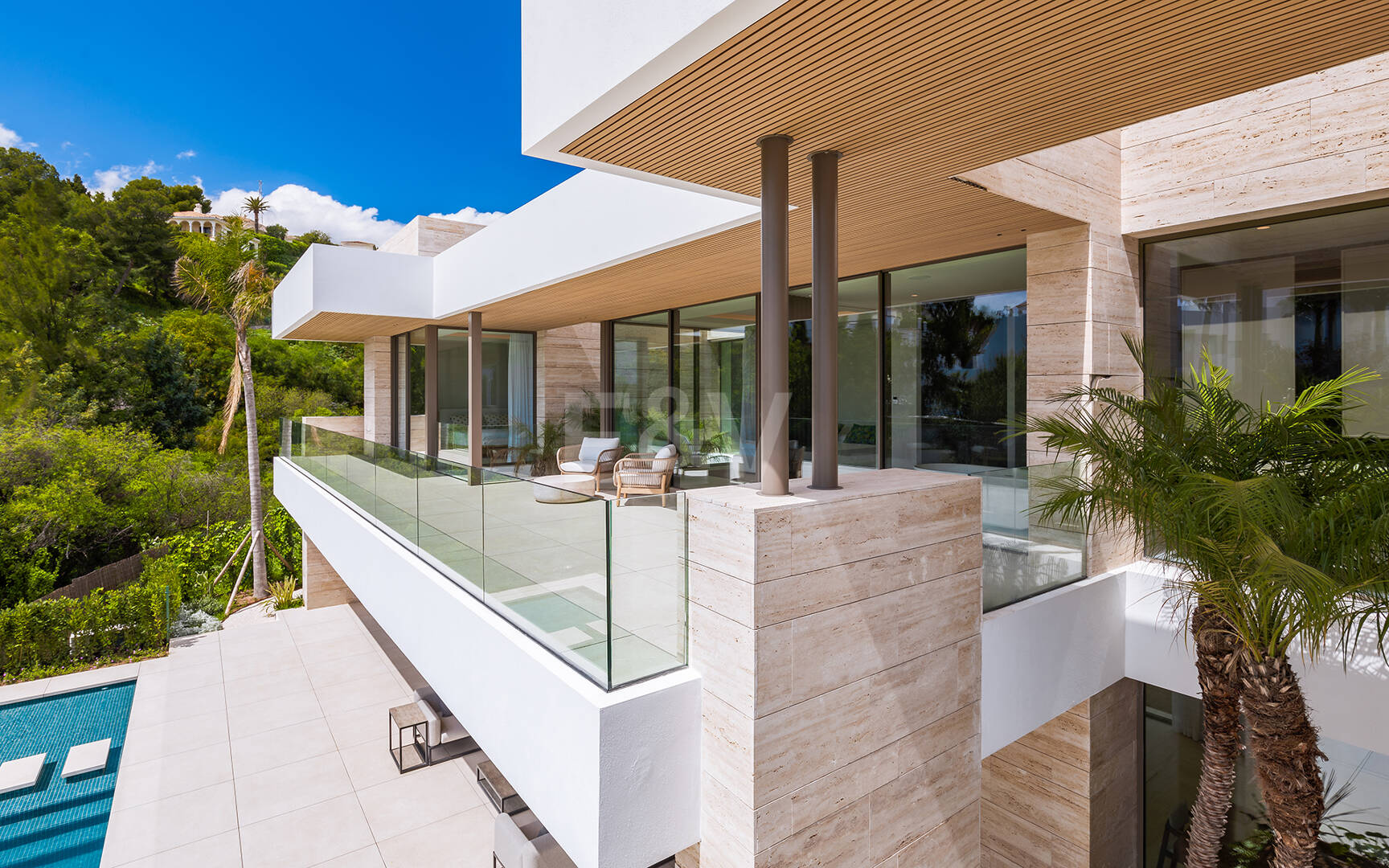 Un nouveau chef-d'œuvre avec spa bien-être et finitions design