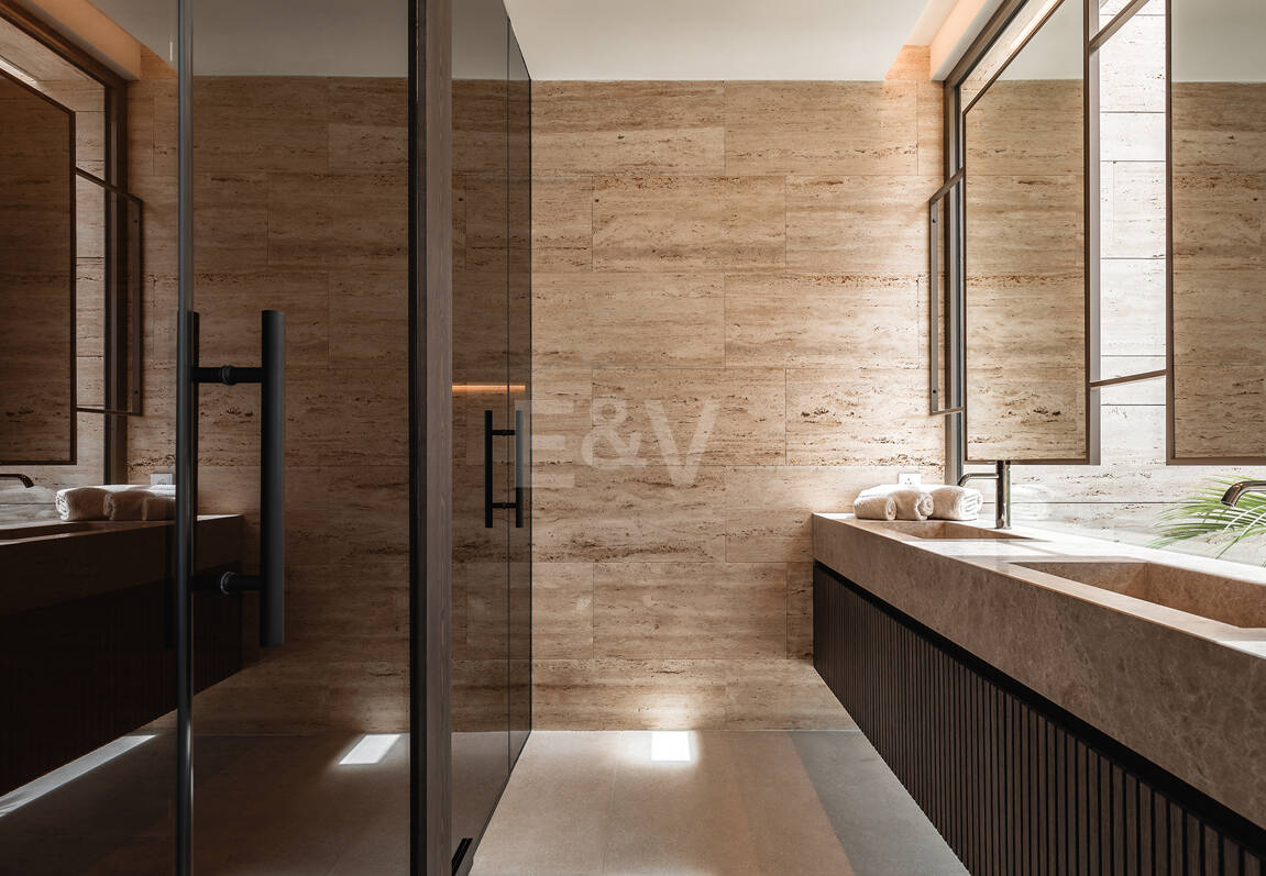 Un nouveau chef-d'œuvre avec spa bien-être et finitions design