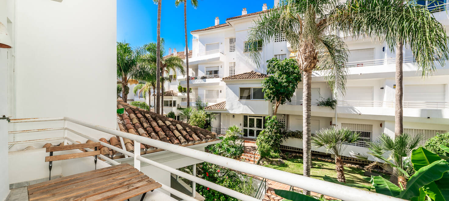 Przestronne Frontline Golf Apartament w odległości spaceru do plaży