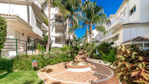 Geräumige Wohnung in erster Linie am Golfplatz, fußläufig zum Strand