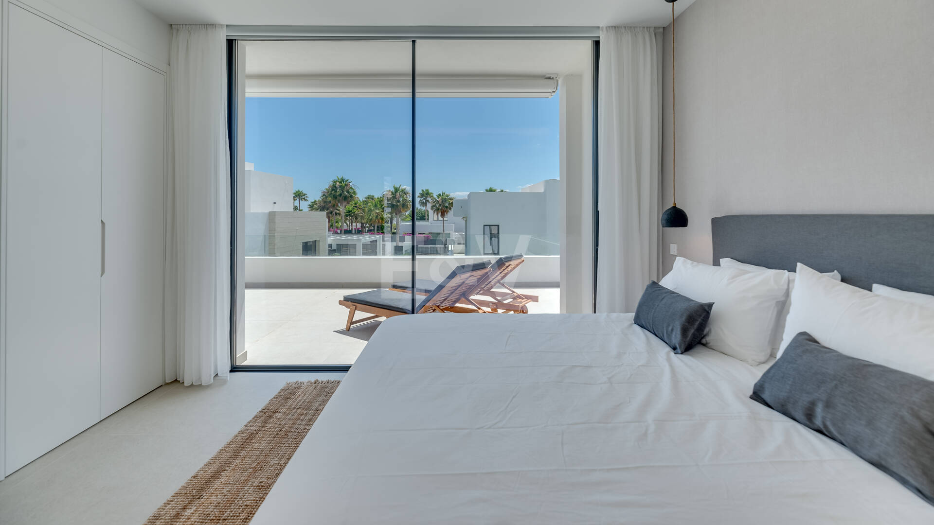 Prestigious Villa with Sea and Mountain Views avaiable for summer rental from 13,330€/week.