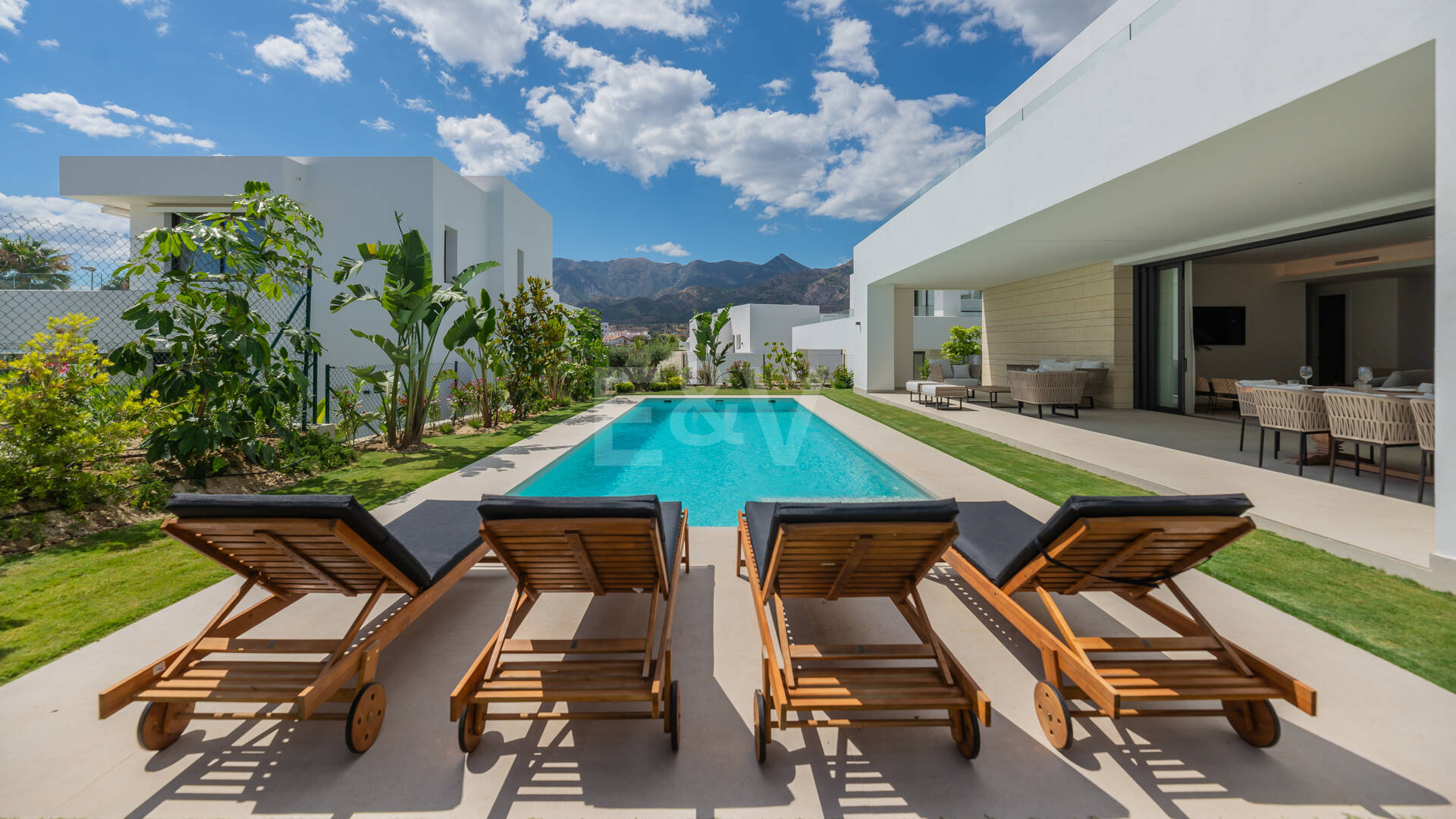 Prestigious Villa with Sea and Mountain Views avaiable for summer rental from 13,330€/week.