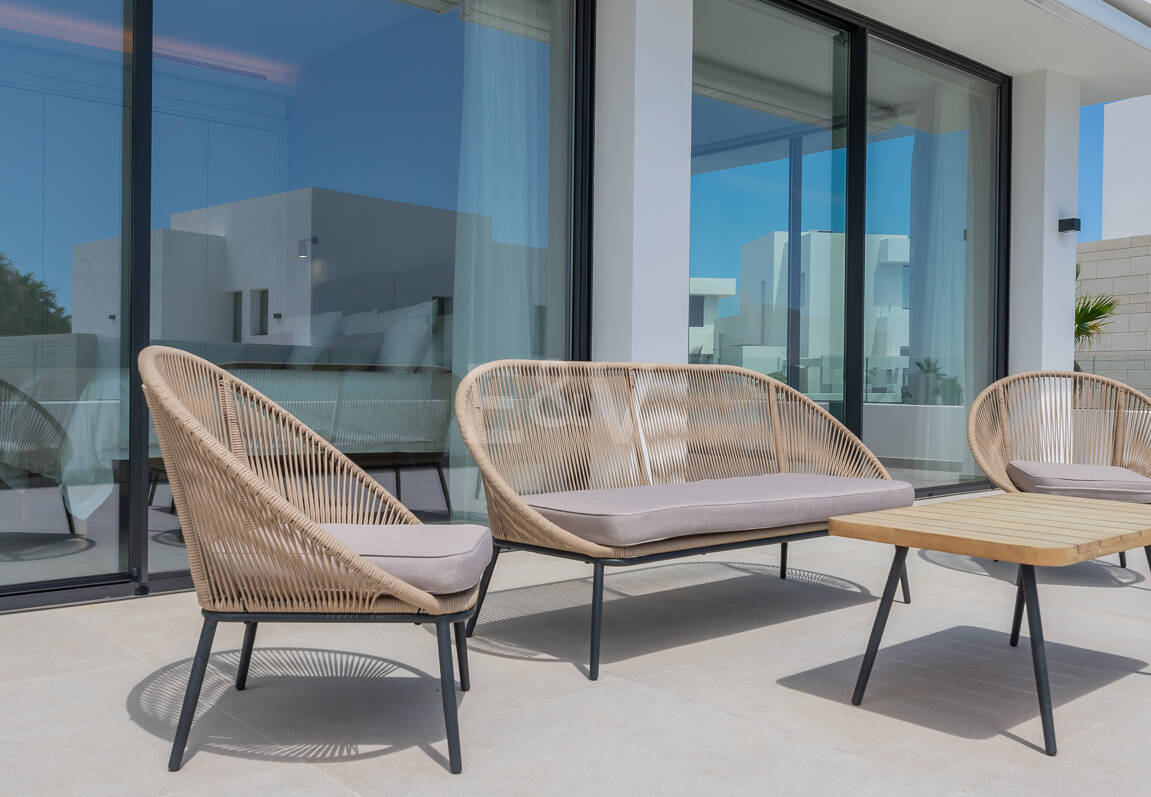 Prestigious Villa with Sea and Mountain Views avaiable for summer rental from 13,330€/week.