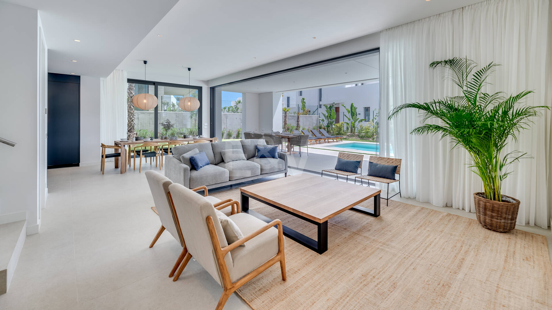 Prestigious Villa with Sea and Mountain Views avaiable for summer rental from 13,330€/week.