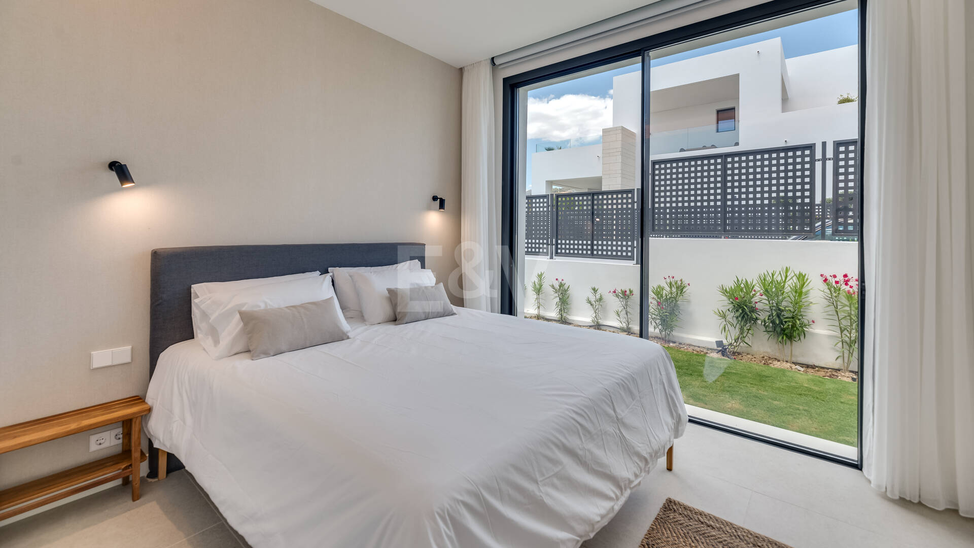 Prestigious Villa with Sea and Mountain Views avaiable for summer rental from 13,330€/week.