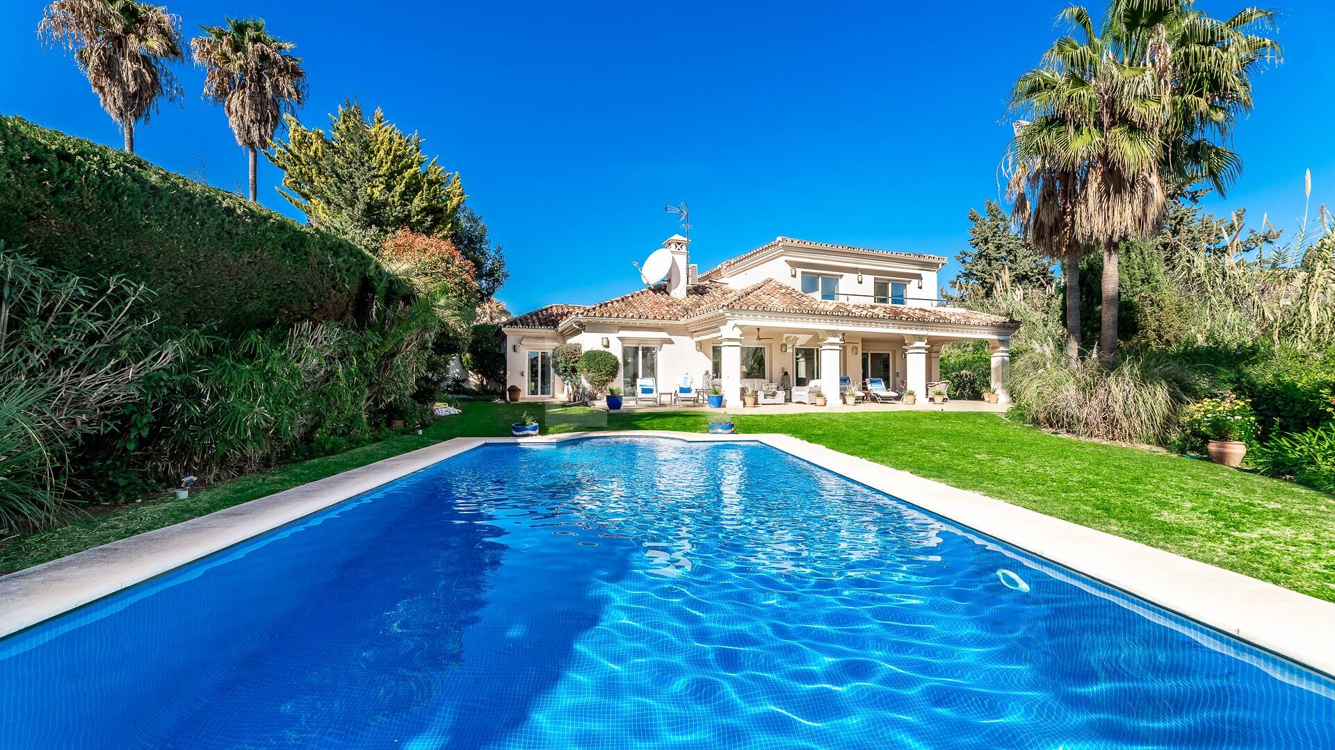 Villa à louer en Nueva Andalucia, Marbella (Toutes les zones)