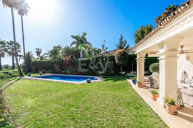 Villa à louer en Nueva Andalucia, Marbella (Toutes les zones)