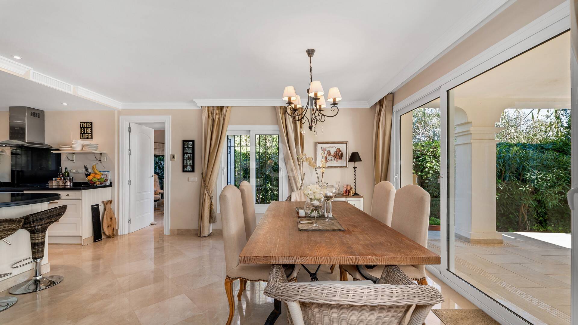 Villa à louer en Nueva Andalucia, Marbella (Toutes les zones)