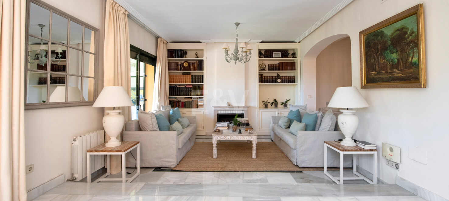 Expansive Semi-Detached Townhouse with Sea Views in Nagüeles, Marbella