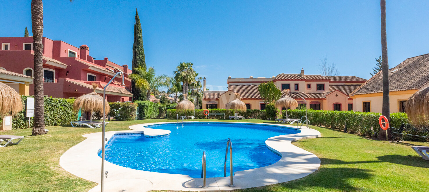 Expansive Semi-Detached Townhouse with Sea Views in Nagüeles, Marbella