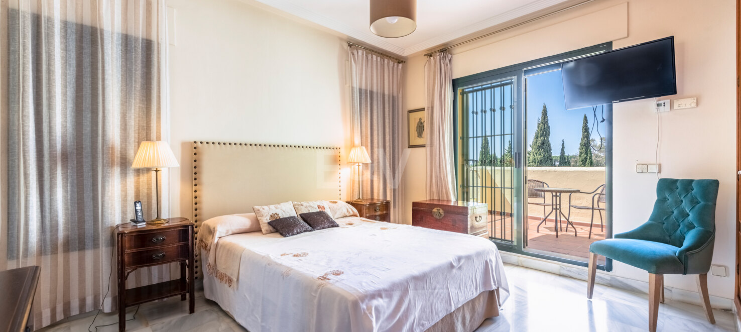 Expansive Semi-Detached Townhouse with Sea Views in Nagüeles, Marbella