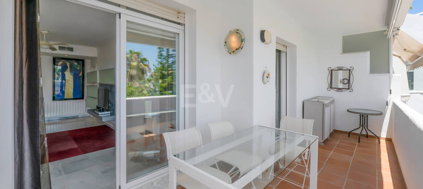 Marbella Golden Mile Stunning Penthouse with Panoramic Sea Views