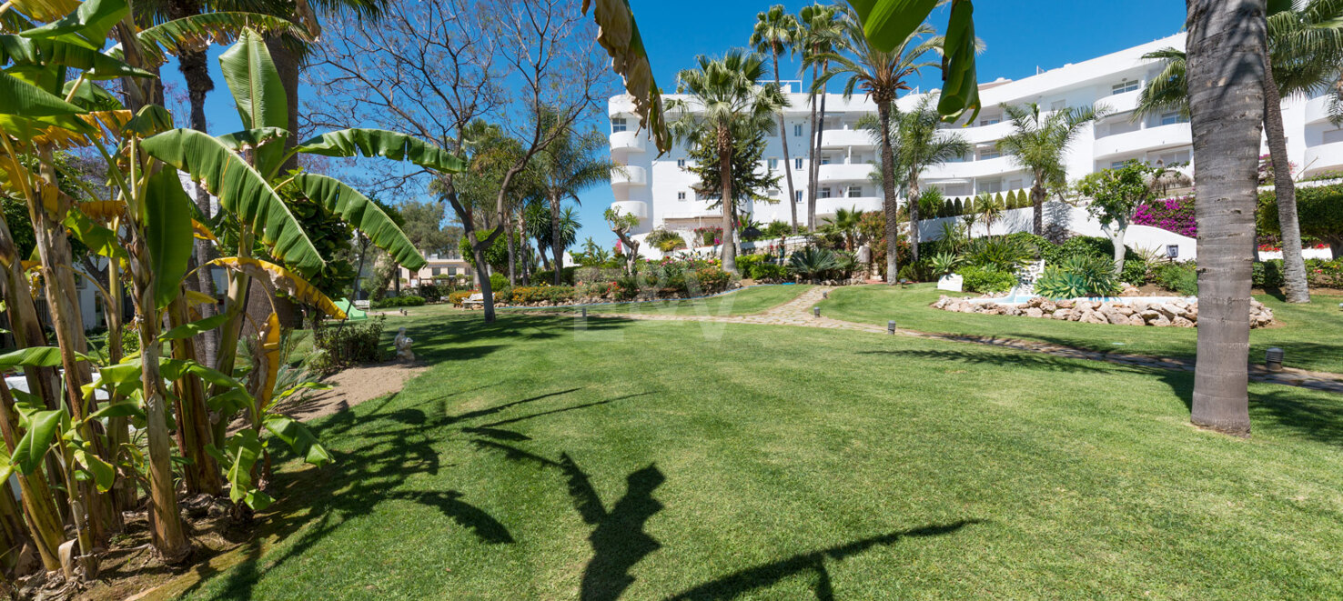 Marbella Golden Mile Stunning Penthouse med panoramautsikt över havet