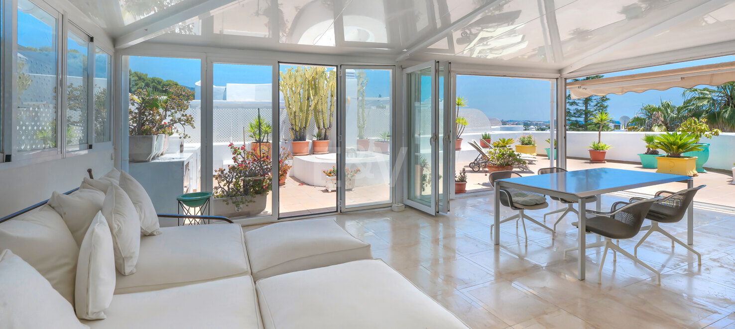Marbella Golden Mile Stunning Penthouse med panoramautsikt över havet