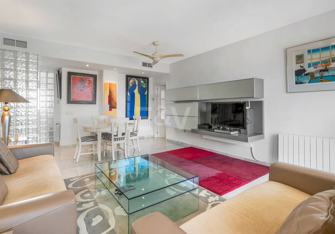 Marbella Golden Mile Penthouse magnifique avec vue panoramique sur la mer