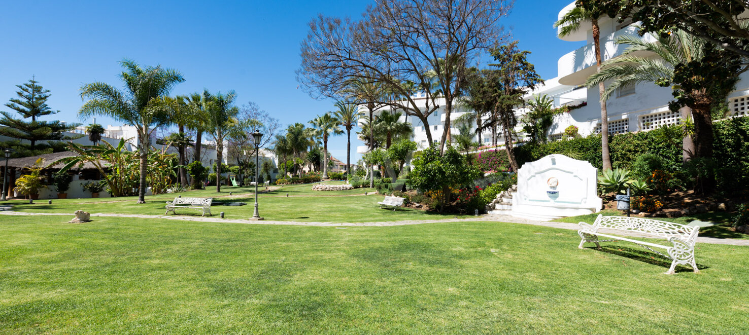 Marbella Golden Mile Stunning Penthouse med panoramautsikt över havet