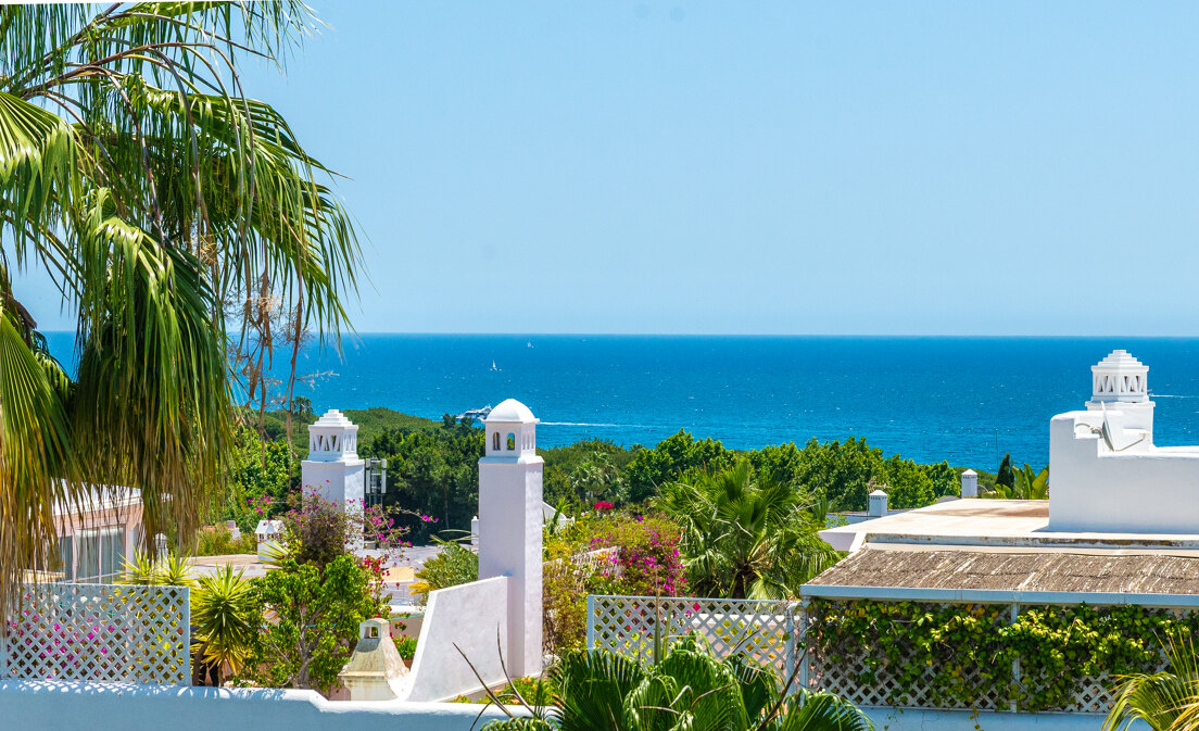 Marbella Golden Mile Stunning Penthouse with Panoramic Sea Views