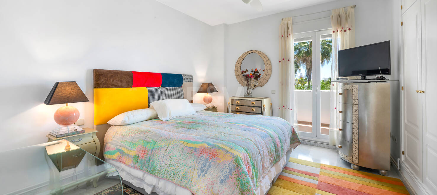 Marbella Golden Mile Stunning Penthouse with Panoramic Sea Views