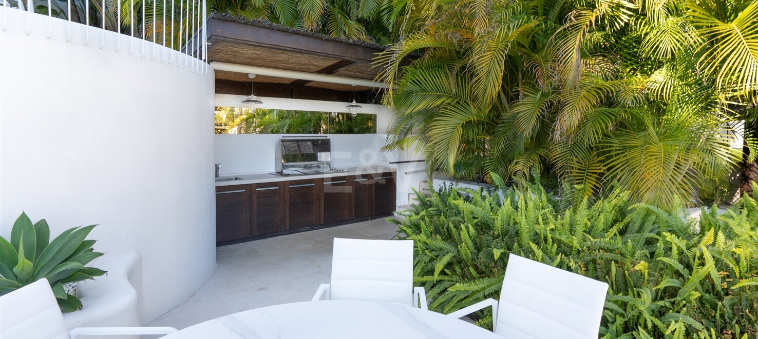 Villa à vendre en Nueva Andalucia, Marbella (Toutes les zones)