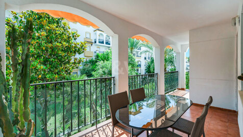Elegant apartment with Garden Views in Marbella’s Golden Mile