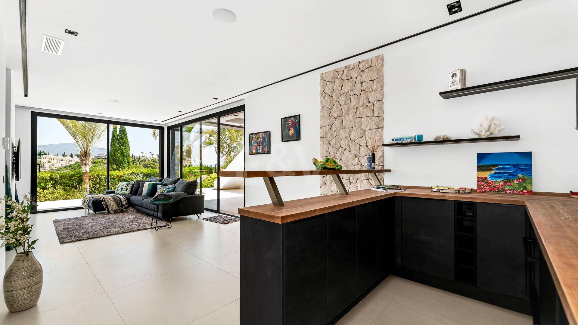 Spektakuläre neue Villa mit Meer- und Golfblick