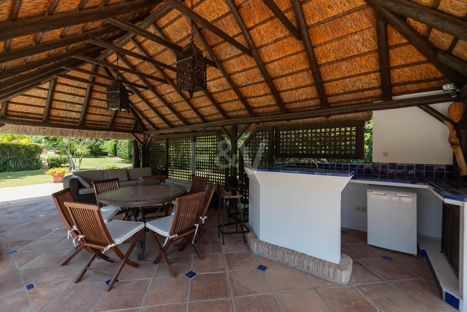 Villa frente a la playa en Guadalmina