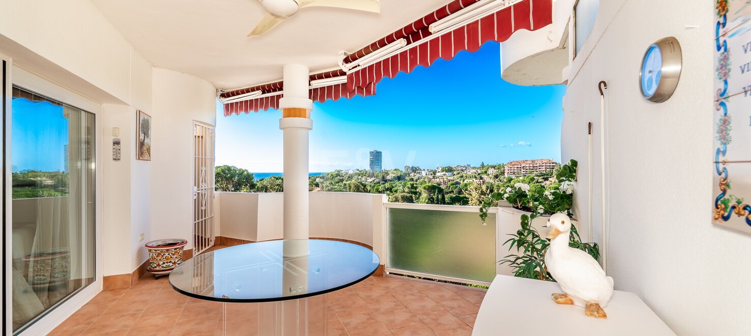 Charming 2-Bedroom Penthouse with Sea & Golf Views in Rio Real available for short-term rental (June-August) from 1,750€/week.