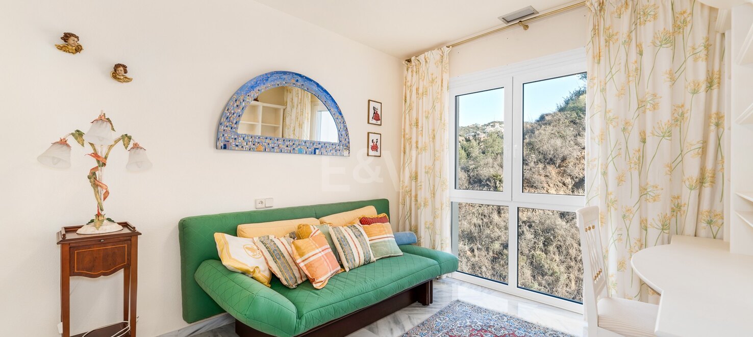 Charming 2-Bedroom Penthouse with Sea & Golf Views in Rio Real available for short-term rental (June-August) from 1,750€/week.