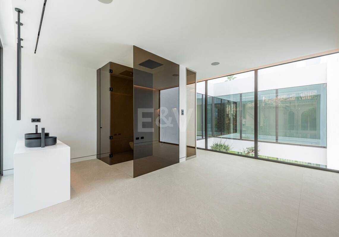 Exklusive High-End-Doppelhaushälfte in Atalaya de Río Verde, Nueva Andalucía