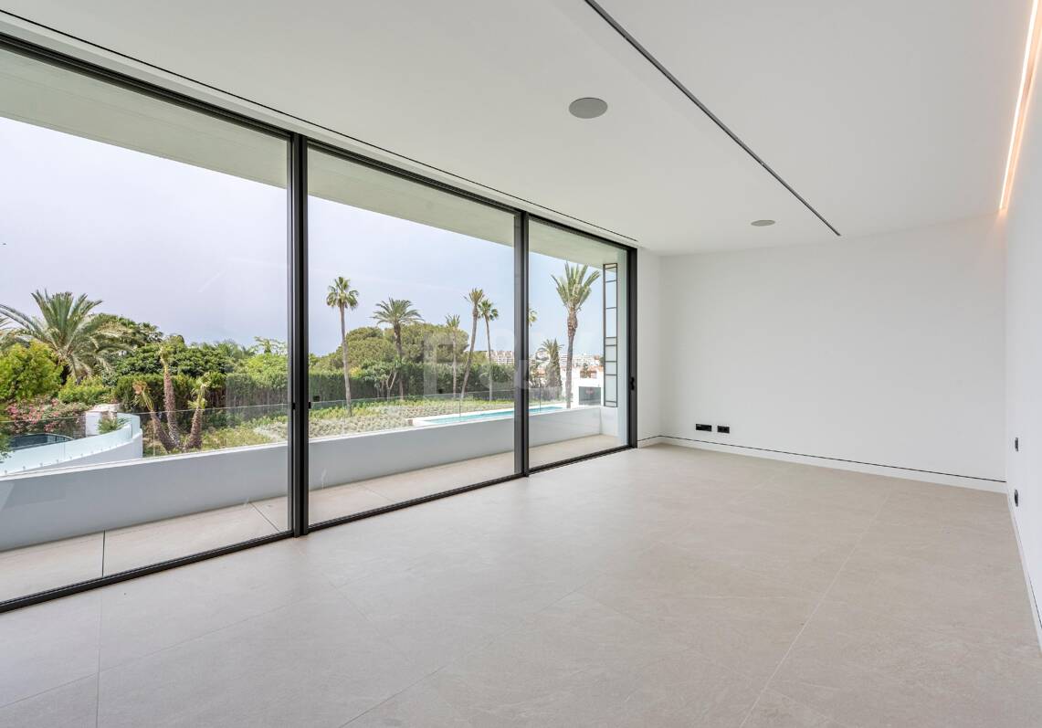 Exklusive High-End-Doppelhaushälfte in Atalaya de Río Verde, Nueva Andalucía