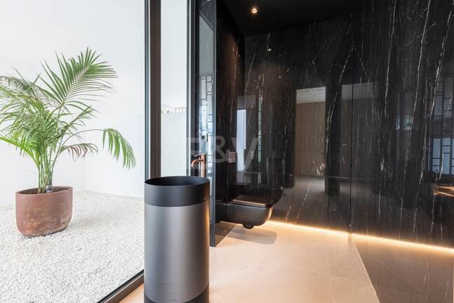 Exclusive high-end semi-detached villa in Atalaya de Río Verde - Nueva Andalucia