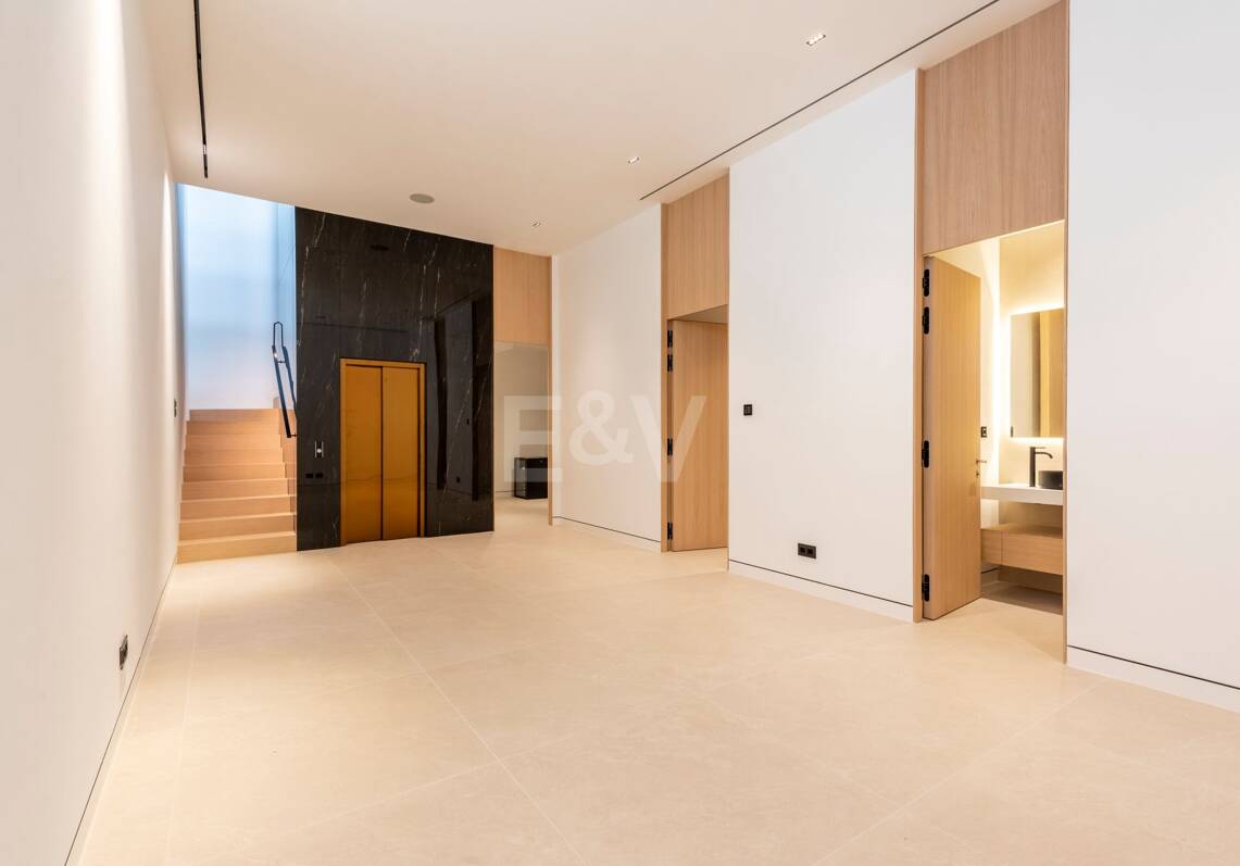 Exklusive High-End-Doppelhaushälfte in Atalaya de Río Verde, Nueva Andalucía