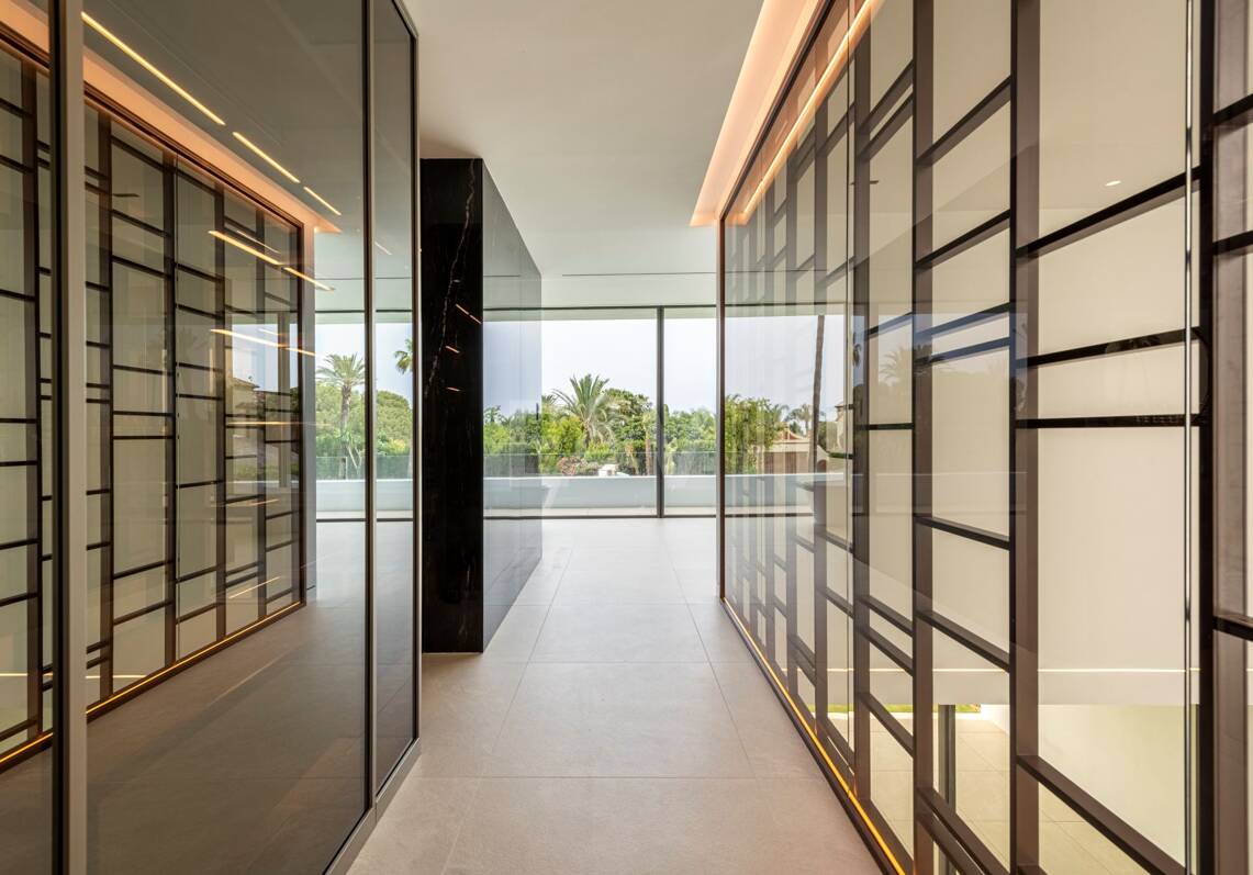 Villa in Atalaya de Río Verde, Nueva Andalucía