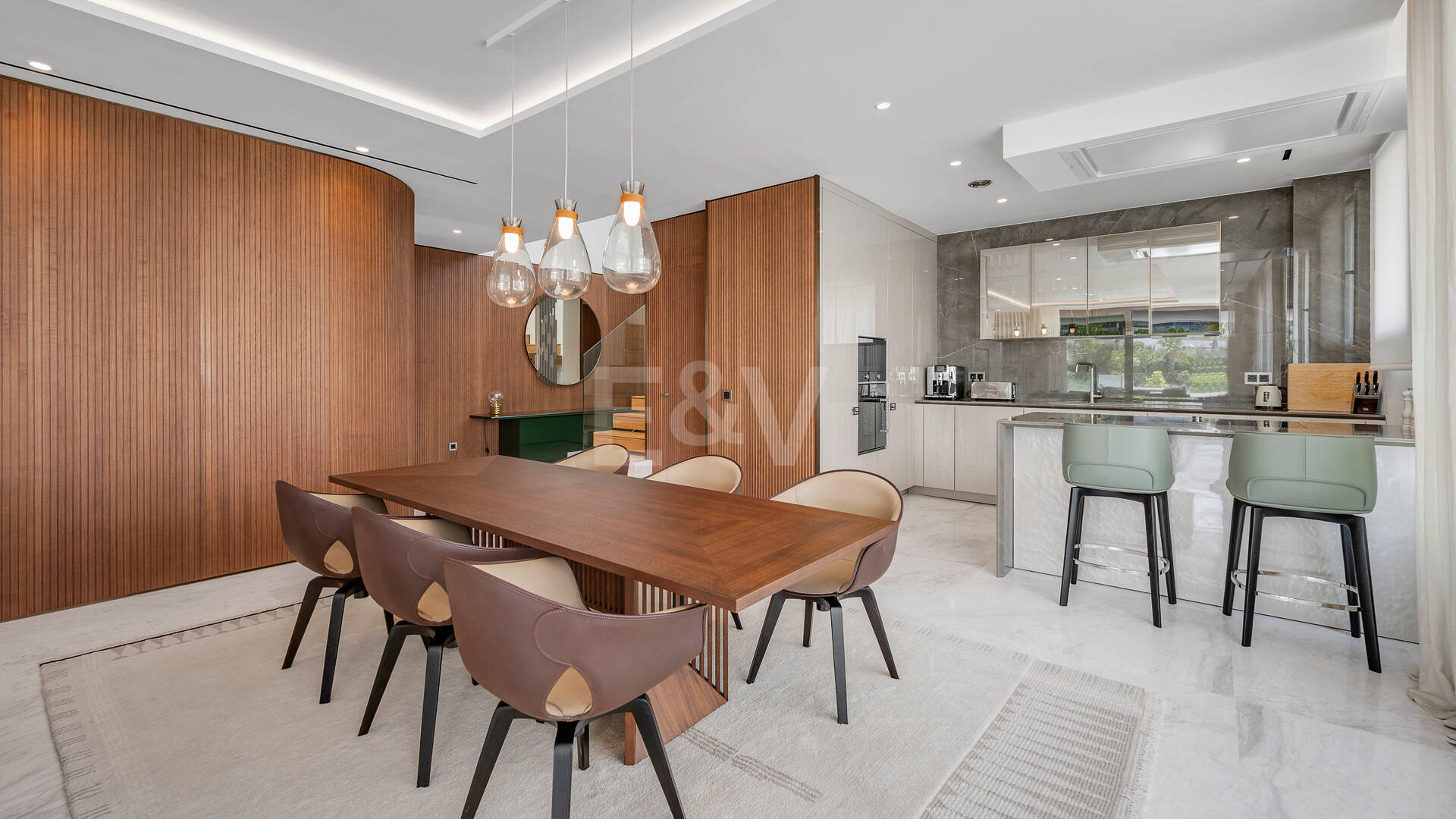 Fendi-Casa-Penthouse mit außergewöhnlichem Preis-Leistungs-Verhältnis und Pool in Epic Marbella