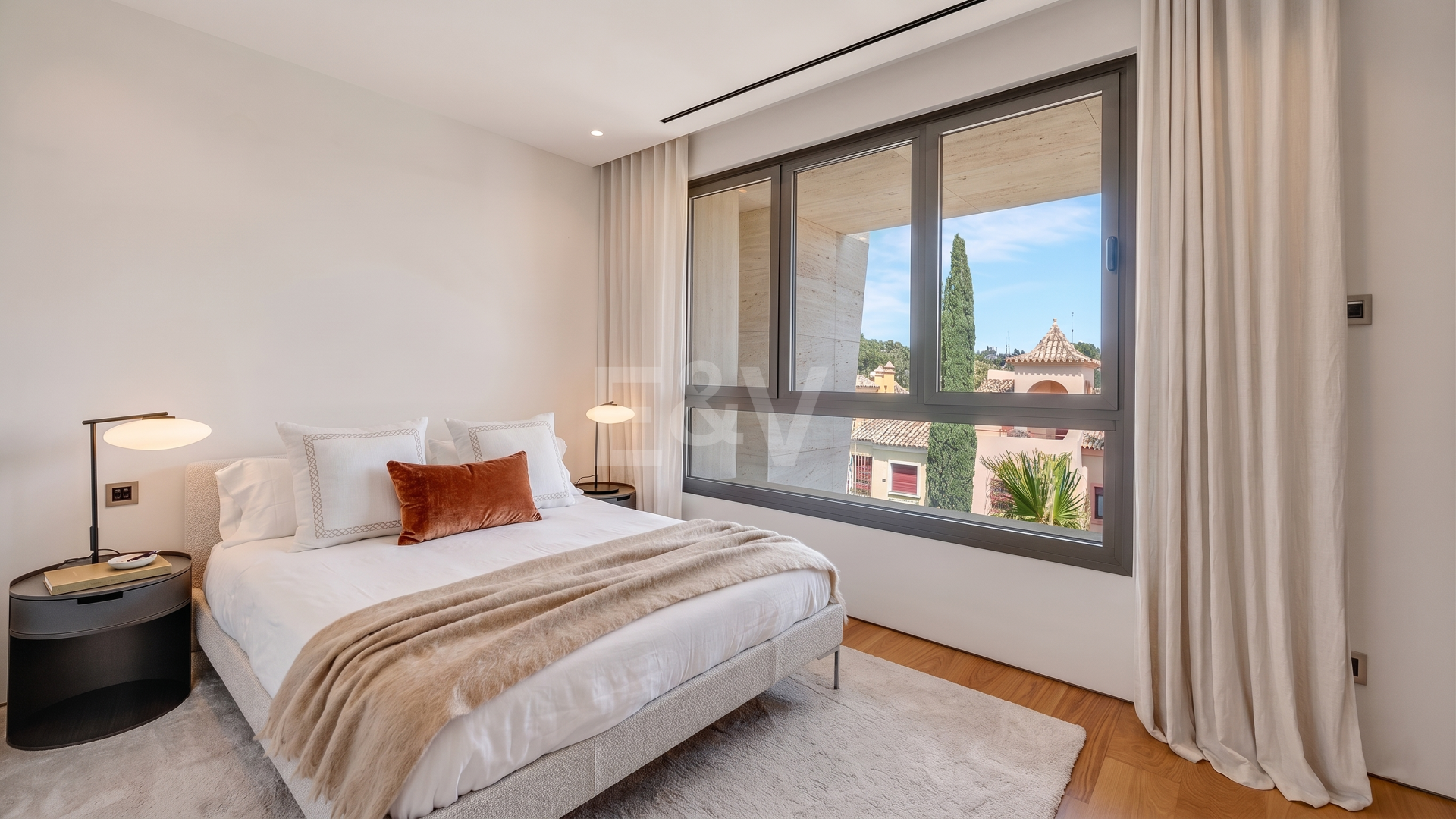 Fendi-Casa-Penthouse mit außergewöhnlichem Preis-Leistungs-Verhältnis und Pool in Epic Marbella