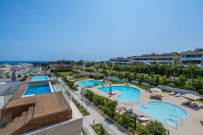 Valeur exceptionnelle Fendi Casa Penthouse avec piscine à Epic Marbella