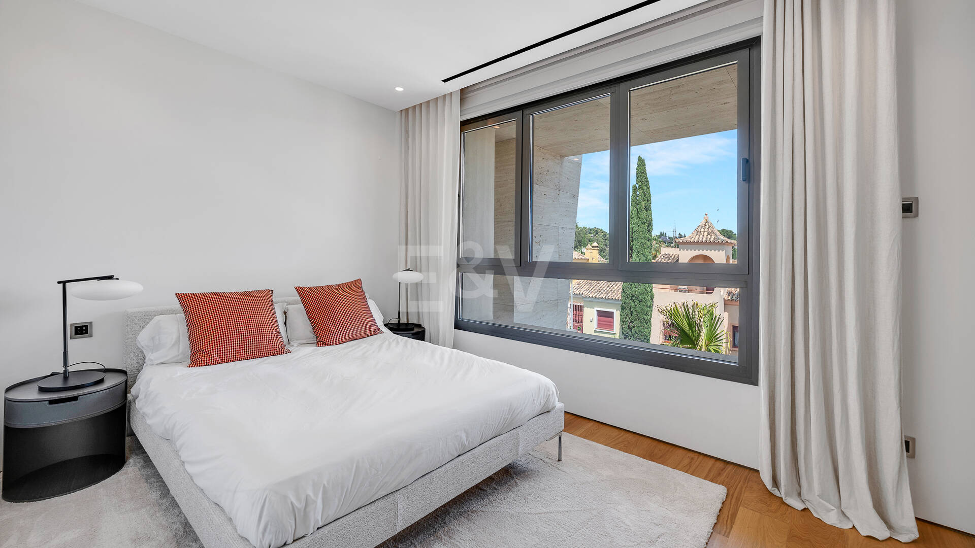 Valeur exceptionnelle Fendi Casa Penthouse avec piscine à Epic Marbella