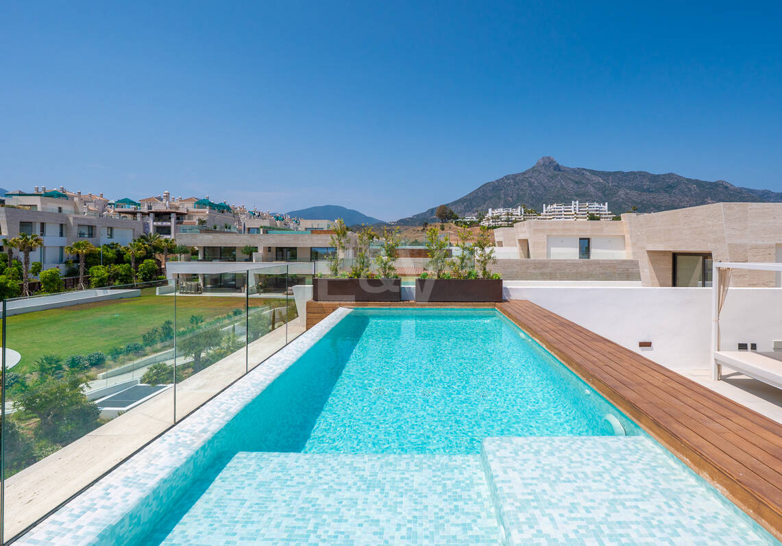 Exceptional-Value Fendi Casa Penthouse with Pool in Epic Marbella