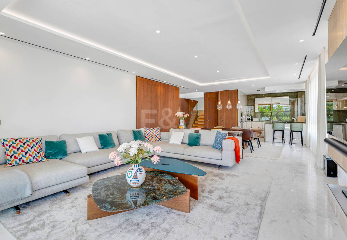 Valeur exceptionnelle Fendi Casa Penthouse avec piscine à Epic Marbella