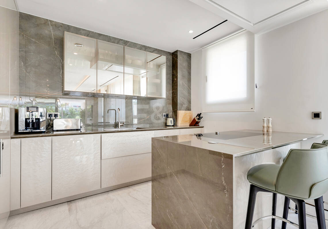 Exceptional-Value Fendi Casa Penthouse with Pool in Epic Marbella