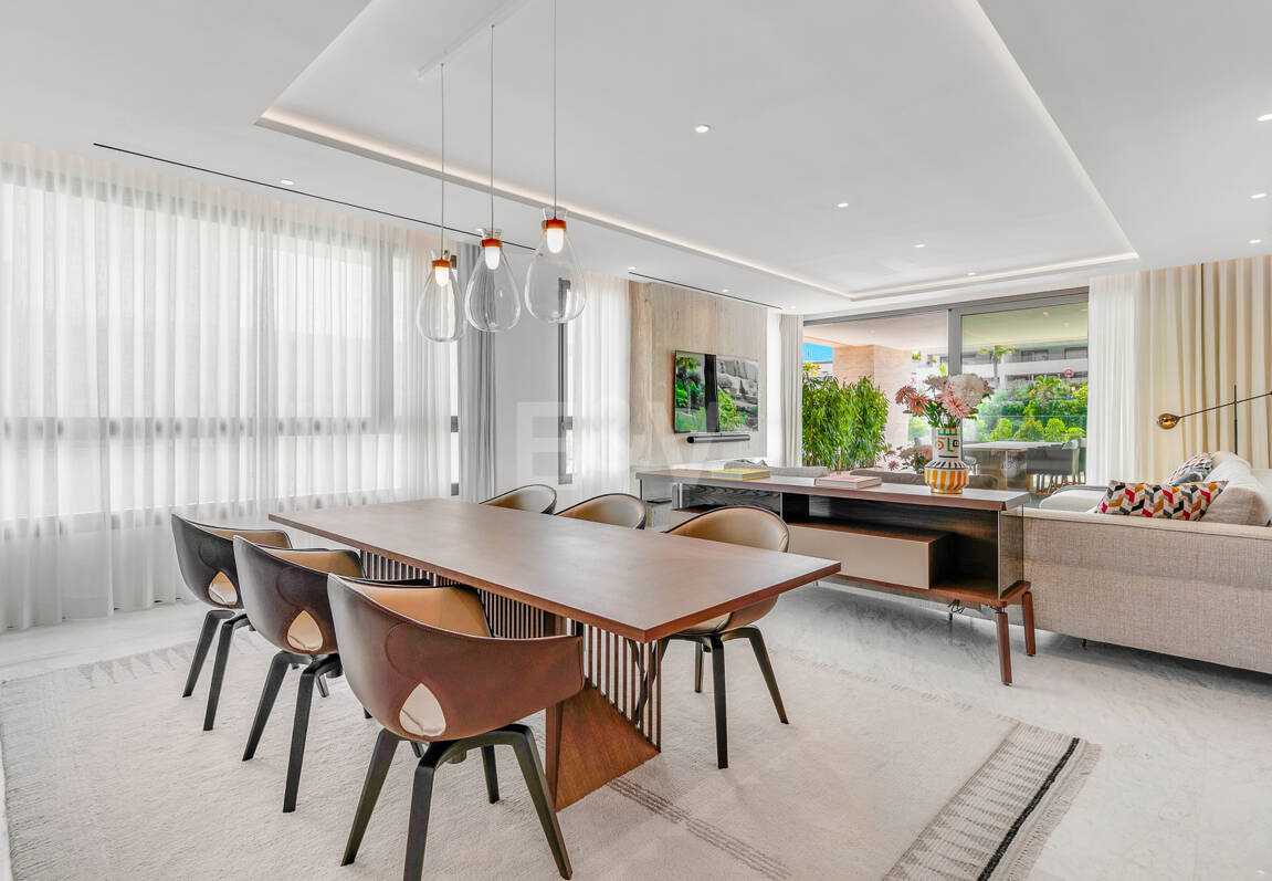 Valeur exceptionnelle Fendi Casa Penthouse avec piscine à Epic Marbella