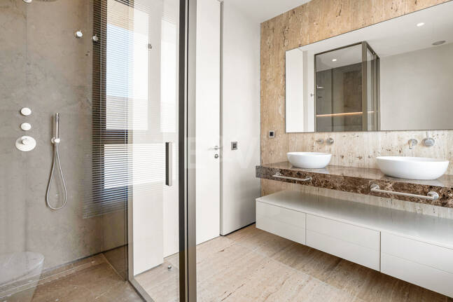 Valeur exceptionnelle Fendi Casa Penthouse avec piscine à Epic Marbella