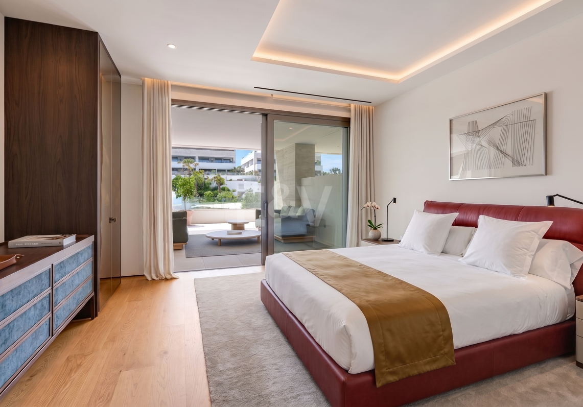 Exceptional-Value Fendi Casa Penthouse with Pool in Epic Marbella