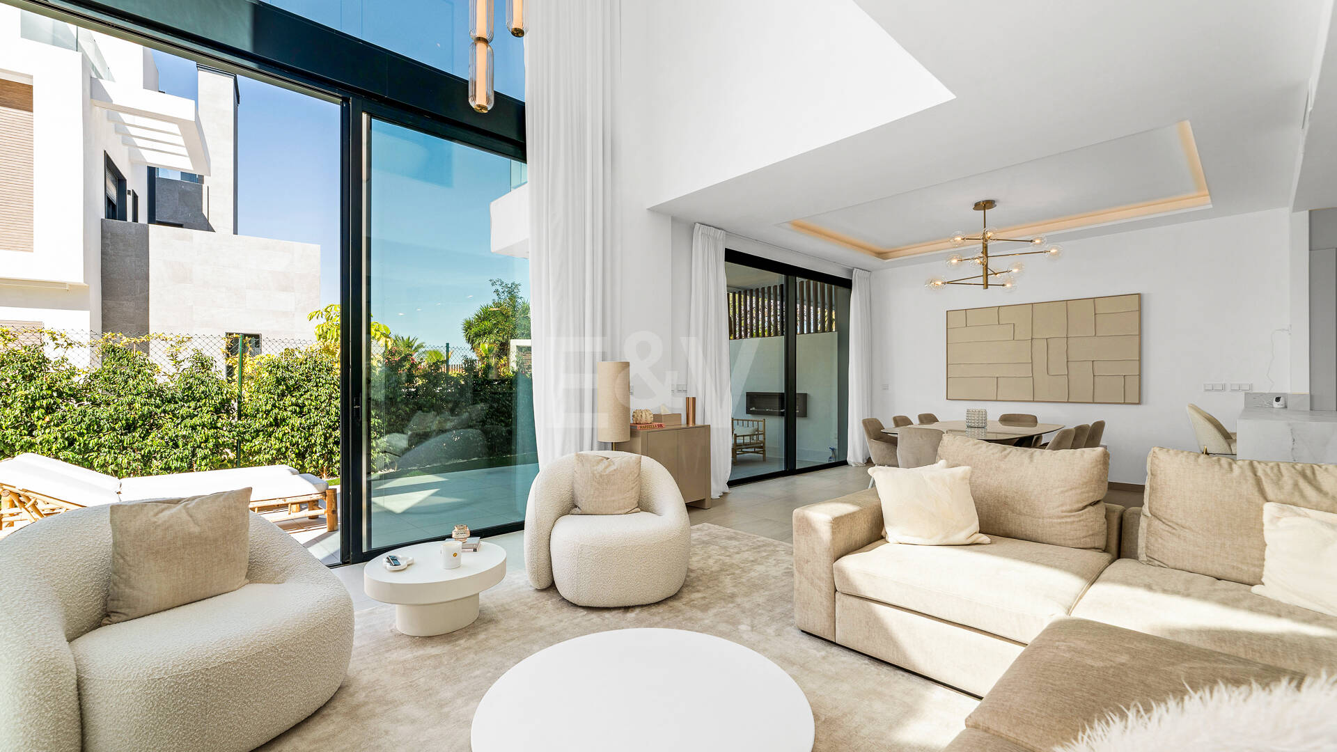 Exklusiv villa med premiumfunktioner och privat Rooftop Pool i Rio Real