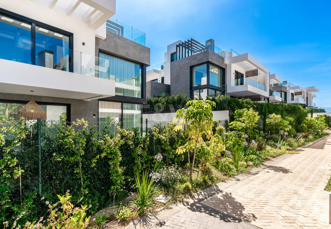 Exklusiv villa med premiumfunktioner och privat Rooftop Pool i Rio Real