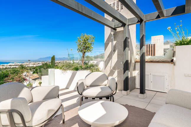 Exklusiv villa med premiumfunktioner och privat Rooftop Pool i Rio Real