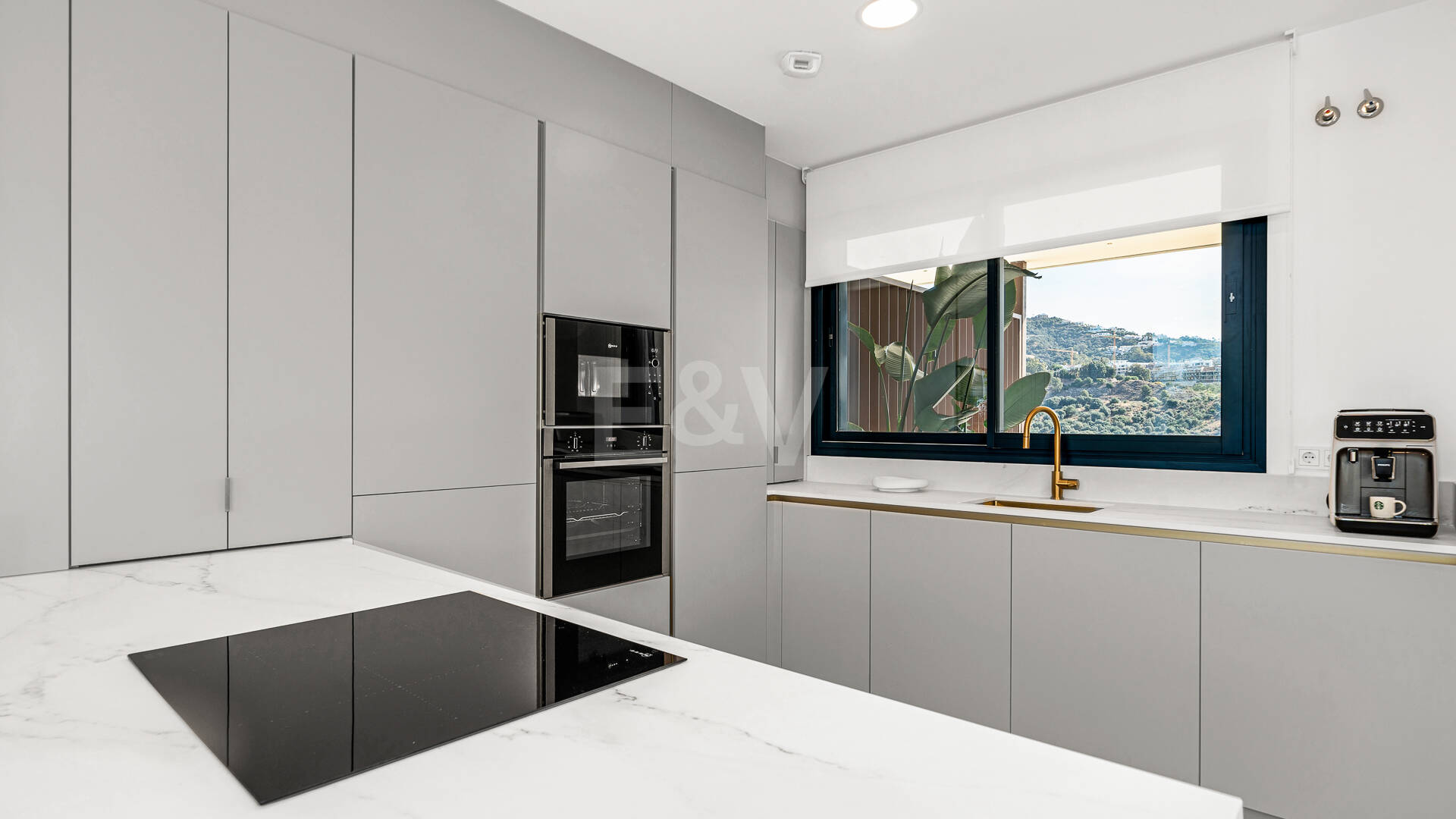 Exklusiv villa med premiumfunktioner och privat Rooftop Pool i Rio Real