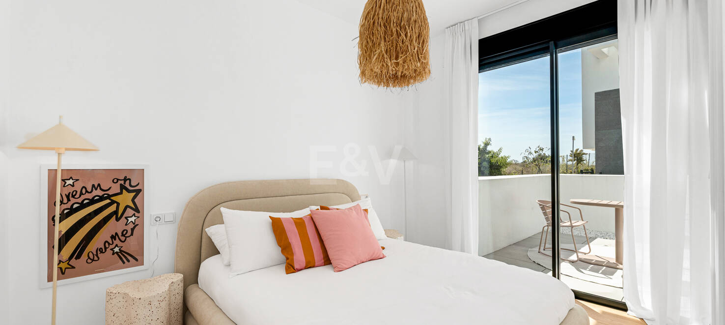 Exclusive Villa with Premium Features and Private Rooftop Pool in Rio Real